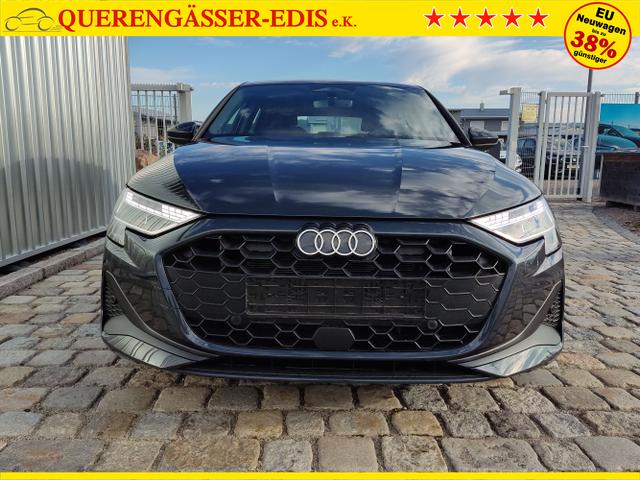 Audi / A3 Sportback / Grau / / / 