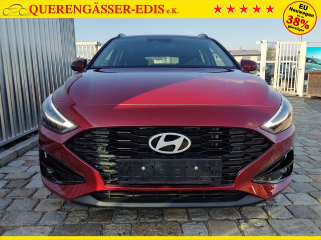Hyundai / i30 Kombi / Rot / / / , Beispielbilder, ggf. teilweise mit Sonderausstattung