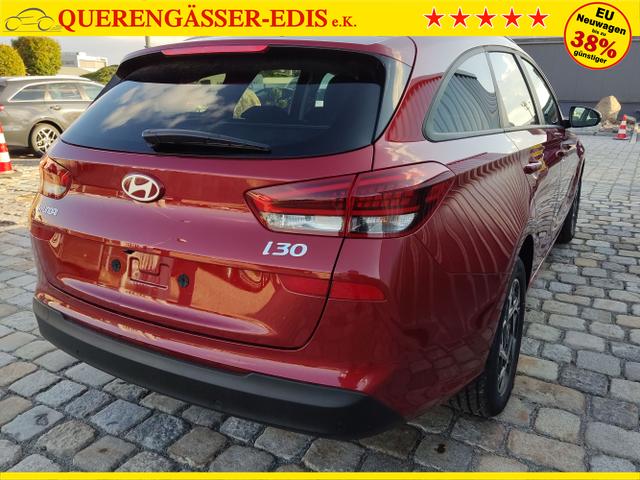 Hyundai / i30 Kombi / Rot / / / , Beispielbilder, ggf. teilweise mit Sonderausstattung