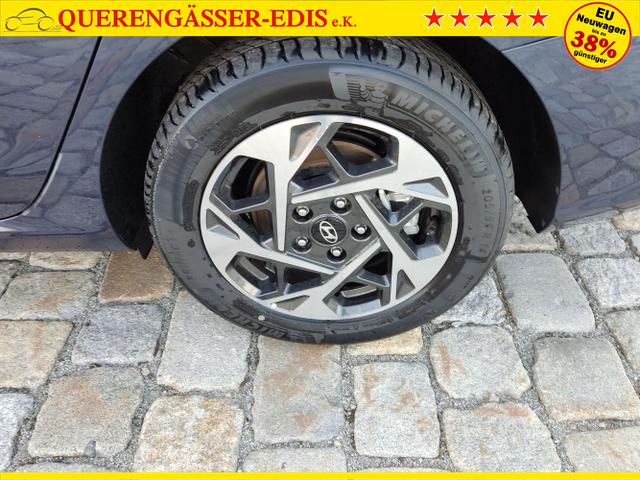 Hyundai / i30 Kombi / Blau / / / , Beispielbilder, ggf. teilweise mit Sonderausstattung