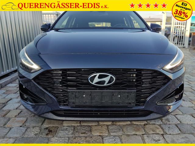 Hyundai / i30 Kombi / Blau / / / , Beispielbilder, ggf. teilweise mit Sonderausstattung