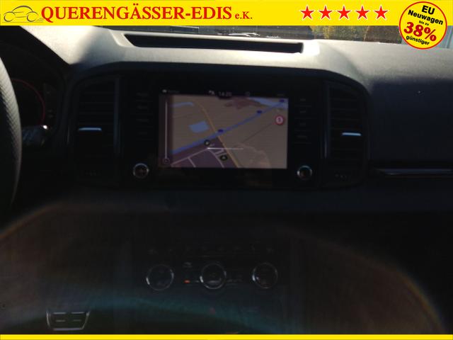 Skoda / Karoq / Weiß / / / , Beispielbilder, ggf. teilweise mit Sonderausstattung