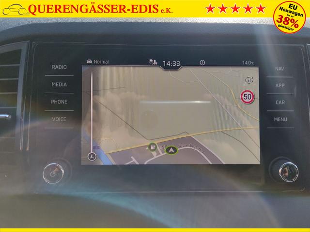 Skoda / Karoq / Schwarz / / / , Beispielbilder, ggf. teilweise mit Sonderausstattung