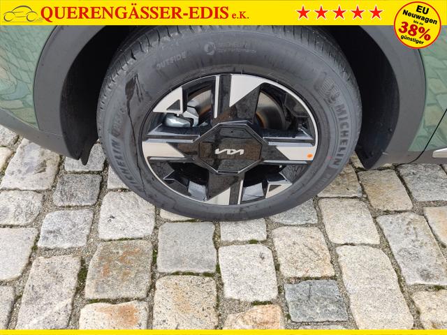 Kia / Sportage / Grün / / / , Beispielbilder, ggf. teilweise mit Sonderausstattung