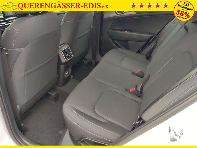 Kia / Sportage / Weiß / / / , Beispielbilder, ggf. teilweise mit Sonderausstattung