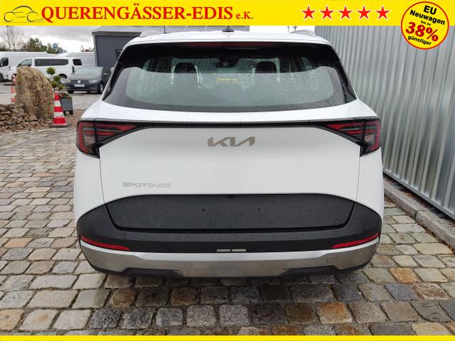 Kia / Sportage / Weiß / / / , Beispielbilder, ggf. teilweise mit Sonderausstattung