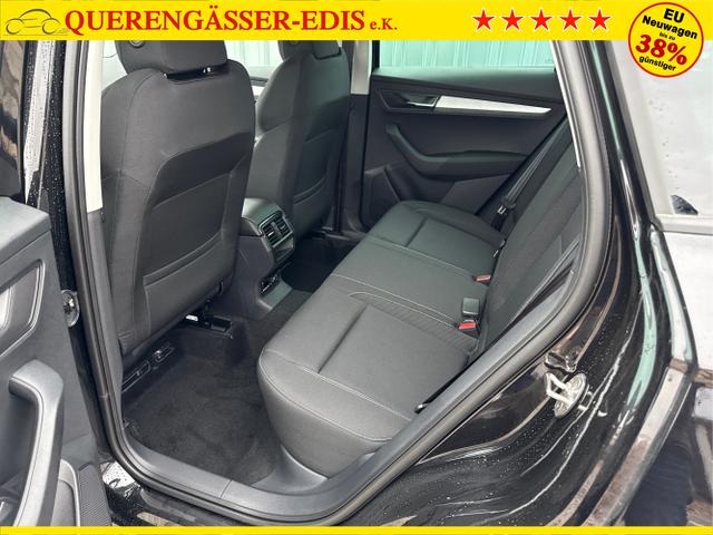 Skoda / Karoq / Schwarz / / / , Beispielbilder, ggf. teilweise mit Sonderausstattung