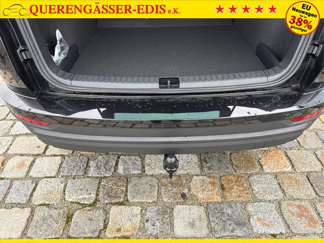 Skoda / Karoq / Schwarz / / / , Beispielbilder, ggf. teilweise mit Sonderausstattung