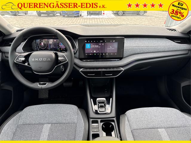 Skoda / Octavia Combi / Wei&szlig; / / / , Beispielbilder, ggf. teilweise mit Sonderausstattung