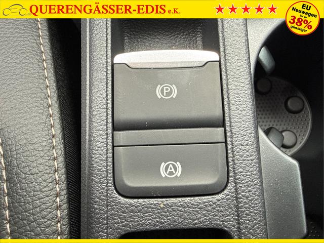 Skoda / Octavia Combi / Wei&szlig; / / / , Beispielbilder, ggf. teilweise mit Sonderausstattung