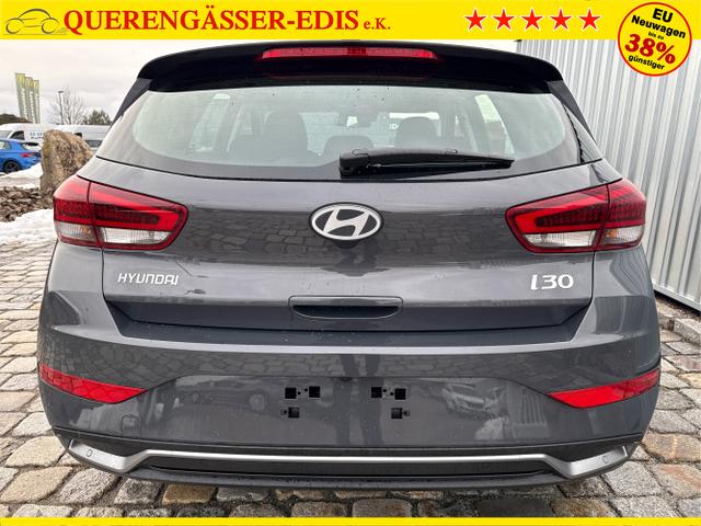 Hyundai / i30 / Grau / / / 