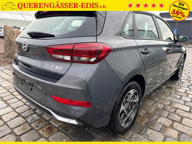 Hyundai / i30 / Grau / / / 
