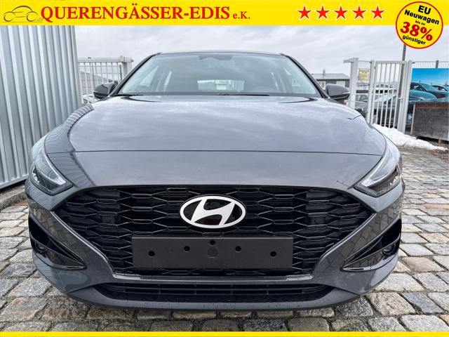 Hyundai / i30 / Grau / / / 