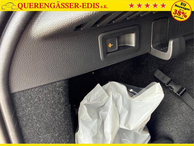 Skoda / Kamiq / Rot / / / , Beispielbilder, ggf. teilweise mit Sonderausstattung