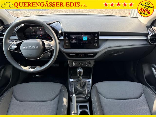 Skoda / Fabia / Wei&szlig; / / / , Beispielbilder, ggf. teilweise mit Sonderausstattung