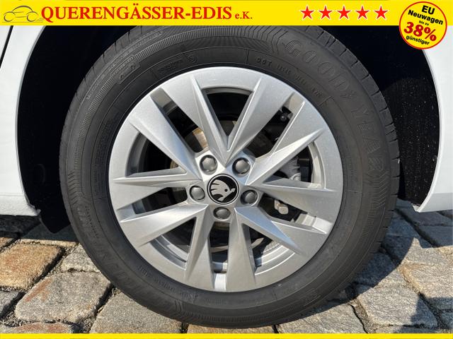 Skoda / Fabia / Wei&szlig; / / / , Beispielbilder, ggf. teilweise mit Sonderausstattung