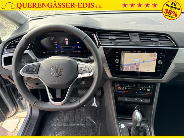 Volkswagen / Touran / Silber / / / , Beispielbilder, ggf. teilweise mit Sonderausstattung