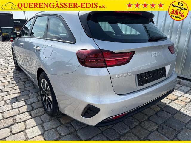 Kia / Ceed / Silber / / / , Beispielbilder, ggf. teilweise mit Sonderausstattung