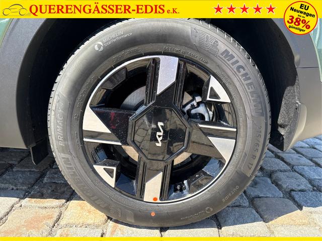 Kia / Sportage / Gr&uuml;n / / / , Beispielbilder, ggf. teilweise mit Sonderausstattung