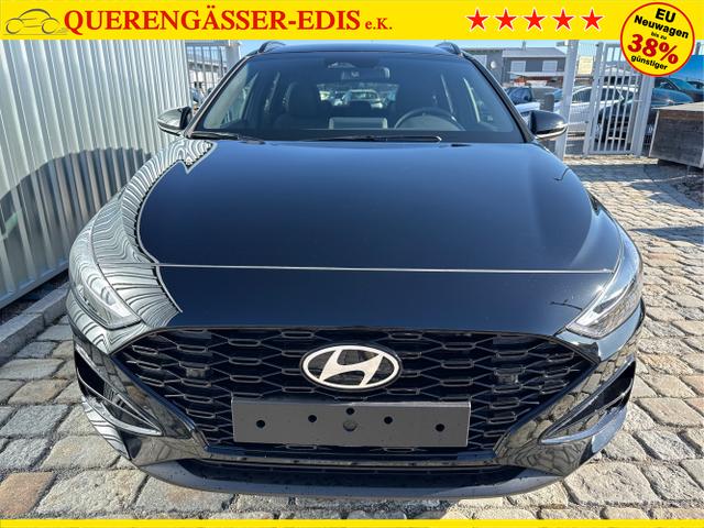 Hyundai / i30 Kombi / Schwarz / / / , Beispielbilder, ggf. teilweise mit Sonderausstattung