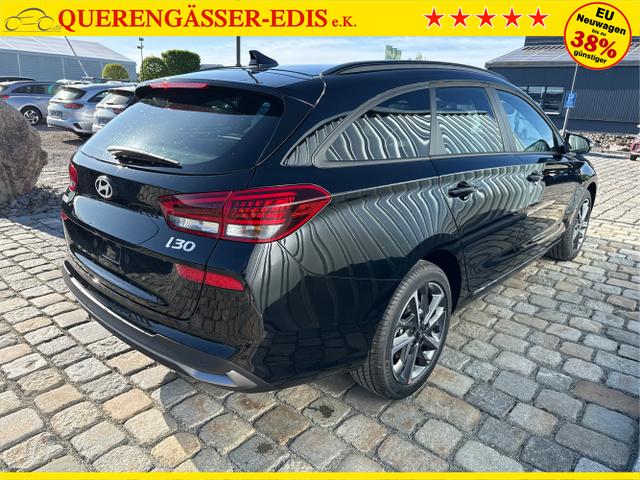 Hyundai / i30 Kombi / Schwarz / / / , Beispielbilder, ggf. teilweise mit Sonderausstattung