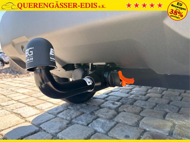 Dacia / Duster / Gr&uuml;n / / / 