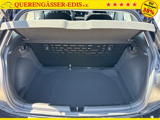Volkswagen / POLO / Schwarz / / / 