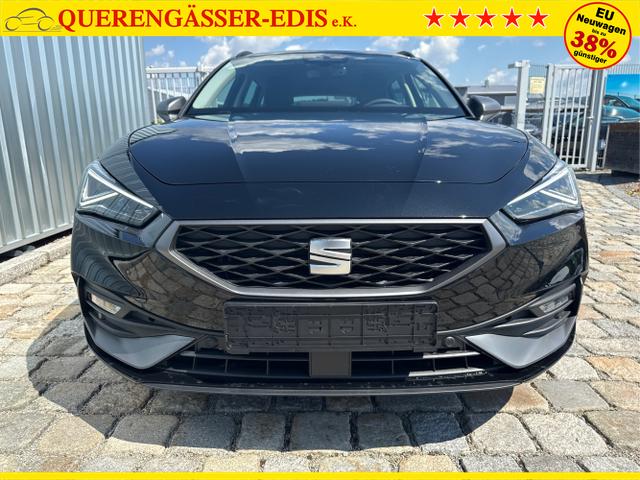 Seat / Leon Sportstourer / Schwarz / / / 