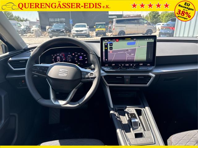 Seat / Leon Sportstourer / Grau / / / 