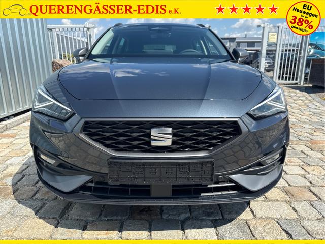 Seat / Leon Sportstourer / Grau / / / 