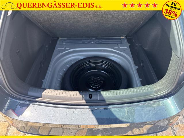 Seat / Leon Sportstourer / Grau / / / 