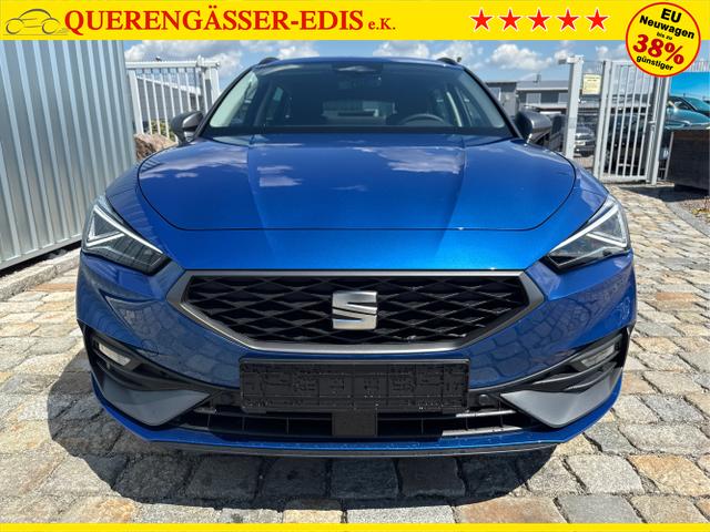 Seat / Leon Sportstourer / Blau / / / 
