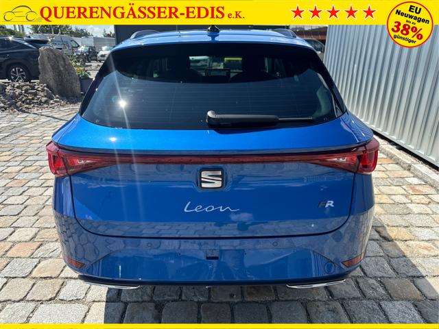 Seat / Leon Sportstourer / Blau / / / 