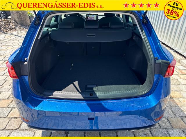 Seat / Leon Sportstourer / Blau / / / 