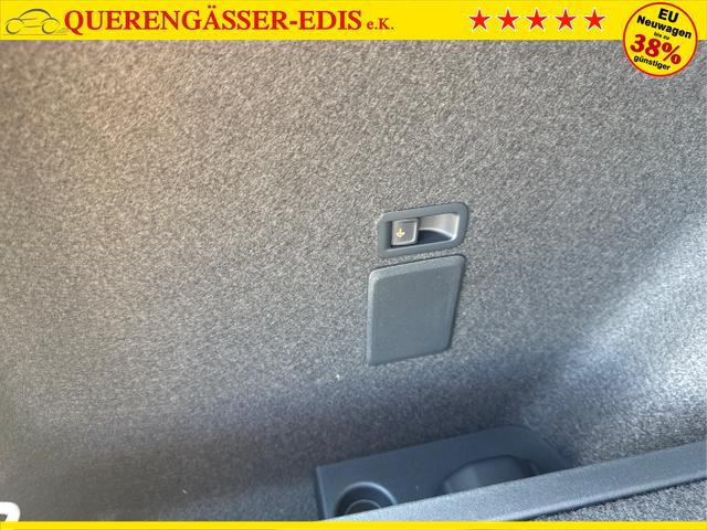 Seat / Leon Sportstourer / Wei&szlig; / / / 