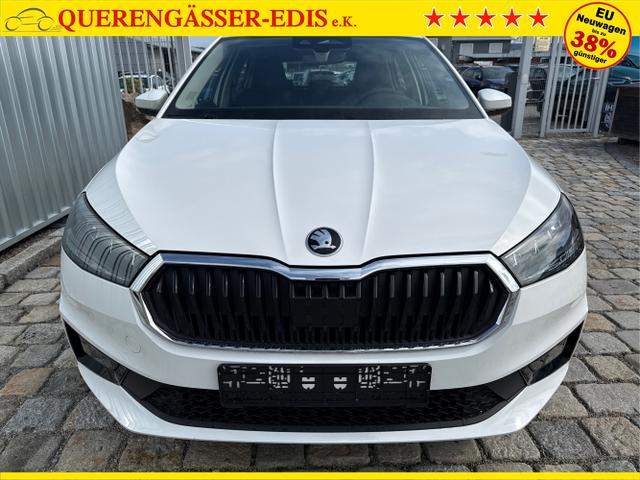 Skoda / Fabia / Wei&szlig; / / / , Beispielbilder, ggf. teilweise mit Sonderausstattung