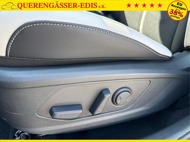 Kia / Sportage / Gr&uuml;n / / / , Beispielbilder, ggf. teilweise mit Sonderausstattung