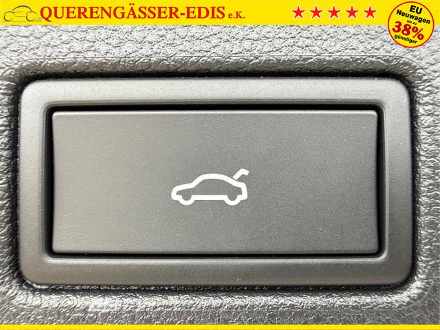 Volkswagen / Touran / Silber / / / 