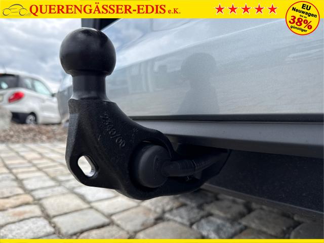 Volkswagen / Touran / Silber / / / 