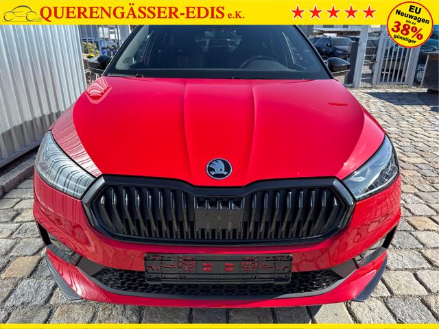 Skoda / Fabia / Rot / / / 
