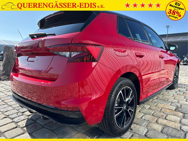 Skoda / Fabia / Rot / / / 