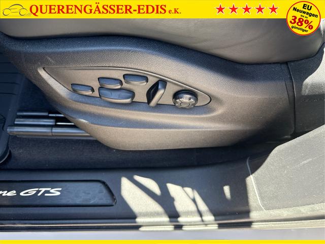 Porsche / Cayenne / Beige / / / 