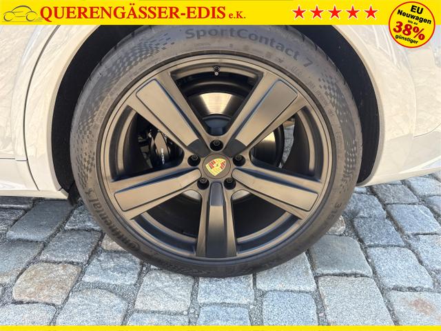 Porsche / Cayenne / Beige / / / 