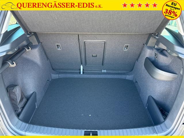 Skoda / Karoq / Grau / / / , Beispielbilder, ggf. teilweise mit Sonderausstattung