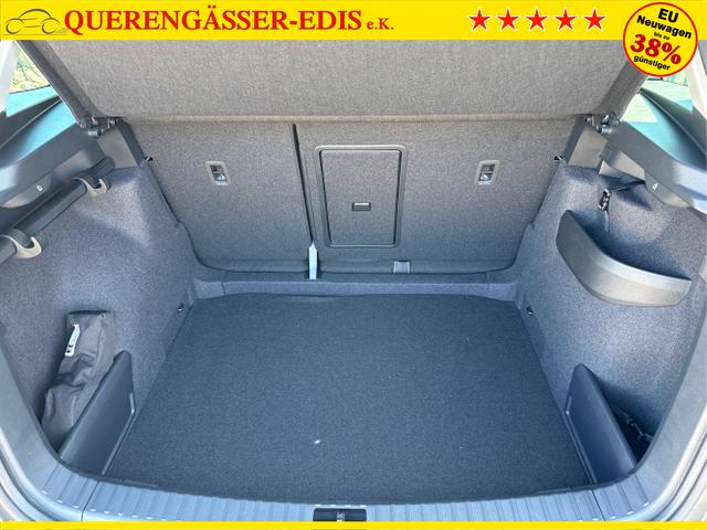 Skoda / Karoq / Grau / / / , Beispielbilder, ggf. teilweise mit Sonderausstattung