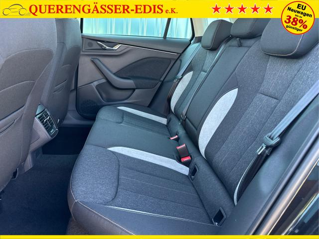 Skoda / Kamiq / Schwarz / / / 130 Jahre Premium Edition 1.5 TSI 150 PS DSG Anh&auml;ngerkupplung-AppleCarPlay-AndroidAuto-Winterpaket-Alcantara-DAB-Tempomat-Totwinkelassist-Kamera-SunSet-el.Heckklappe-17''Alu, Beispielbilder, ggf. teilweise mit Sonderausstattung