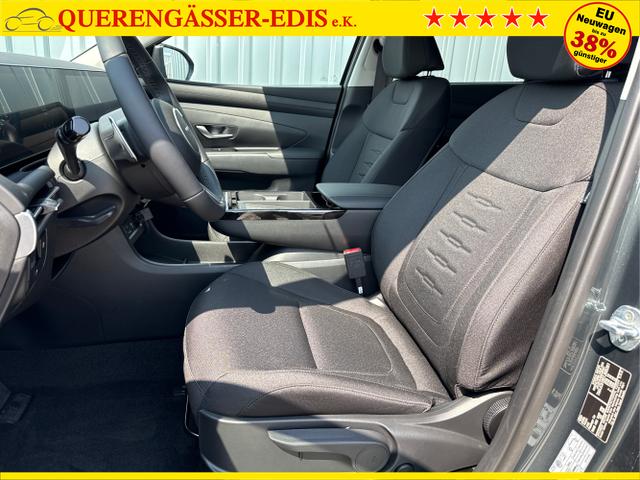 Hyundai / TUCSON / Gr&uuml;n / / / , Beispielbilder, ggf. teilweise mit Sonderausstattung