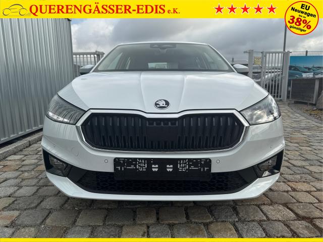 Skoda / Fabia / Wei&szlig; / / / , Beispielbilder, ggf. teilweise mit Sonderausstattung