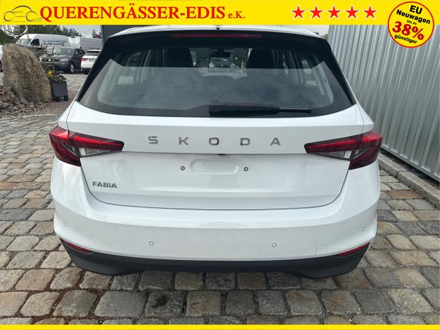 Skoda / Fabia / Wei&szlig; / / / , Beispielbilder, ggf. teilweise mit Sonderausstattung