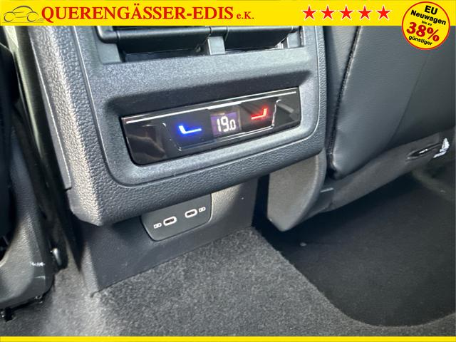 Volkswagen / Golf / Grau / / / 